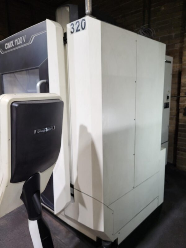 DMG MORI CMX 1100V VMC