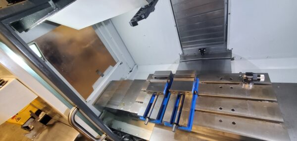 Haas VF-2SSYT