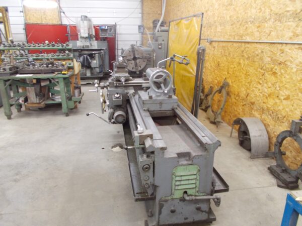 Stanko 1M63 Engine Lathe