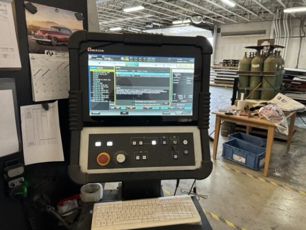 3000 Watt Amada Ensis 3015 AJ Fiber Laser