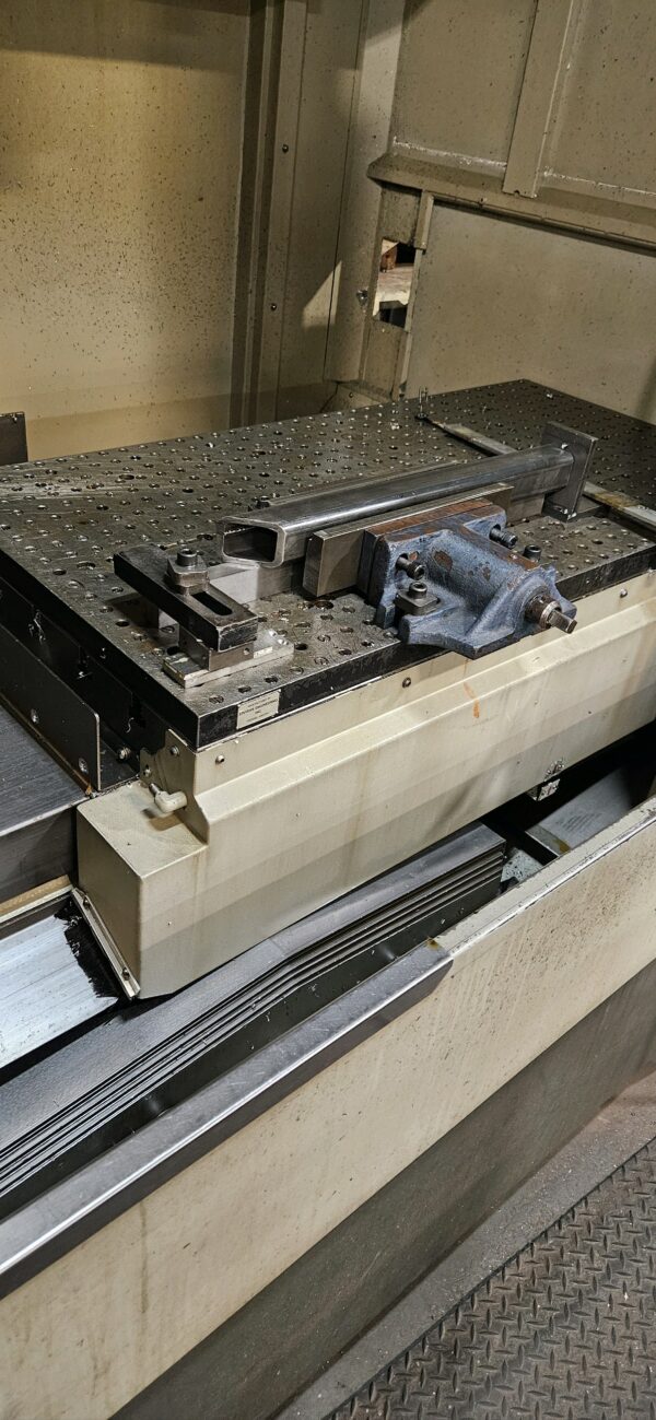 Quaser MV184C CNC VMC