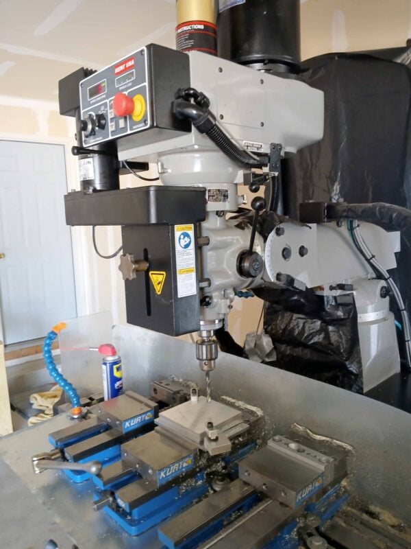 Kent KTM-3VSF 3-Axis CNC Knee Mill