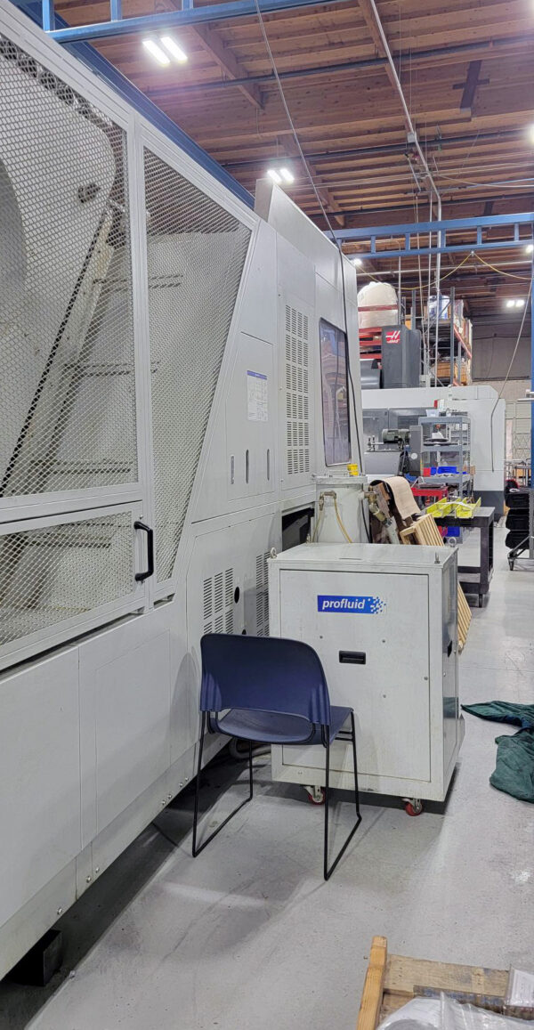 Hyundai Wia KH80G 800mm HMC, 2007 - 1000 PSI Coolant Thru Spindle, Cat 50, 80 ATC, Chip Conveyor, 32" Pallet - Image 8