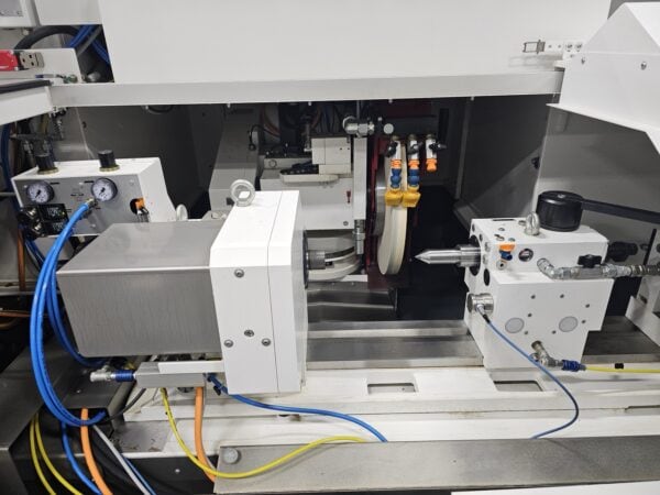 Studer Favorit CNC Cylindrical Grinder, 2021 - Low Hours, Fanuc Control, Tooling - Image 14