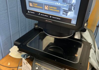 2019 keyence im-7030 measuring system