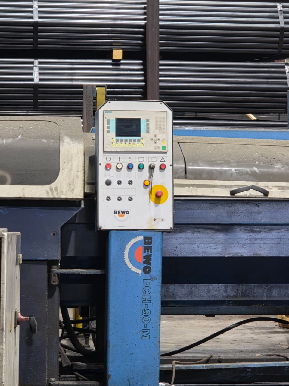 Bewo Model FCH-85-M Automatic Upstroking Circular Saw, 2006 - Bunker Loading, Brush Deburring - Image 2
