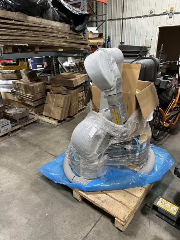 Fanuc P-40iA Painting Robot - Never Used, R-30iB Control