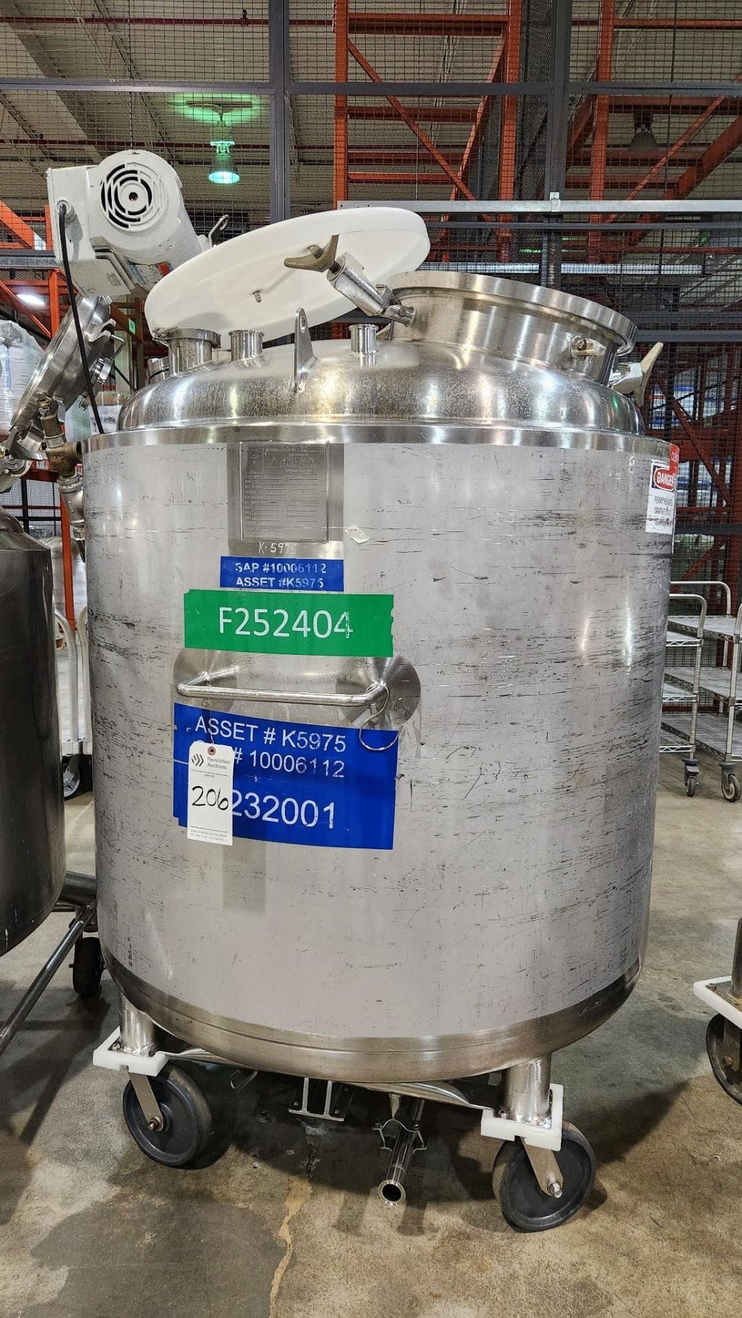 precision stainless 1000 liter jacketed stainless steel reactor