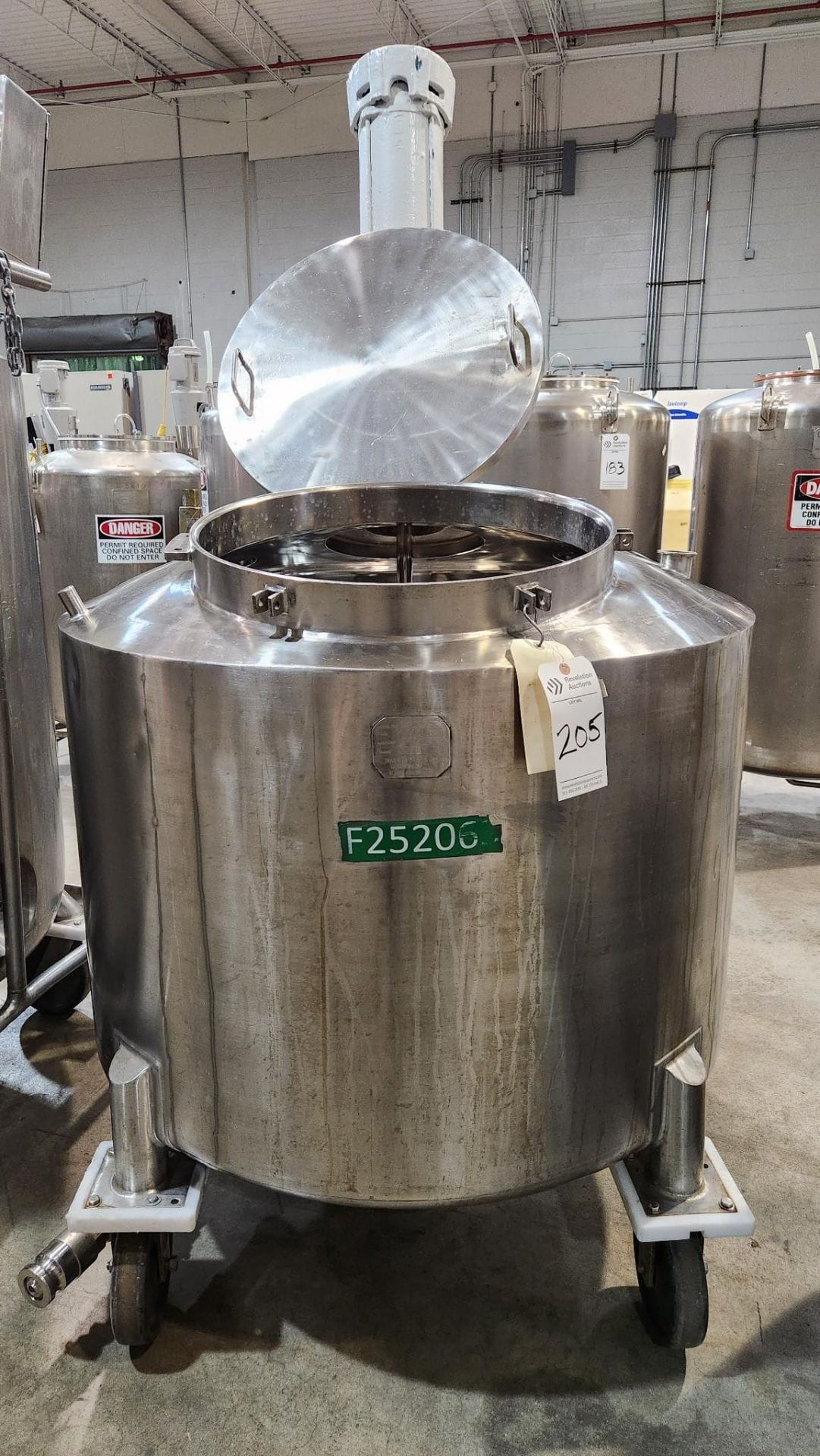 walker 150 gallon stainless steel tank jacketed insulated
