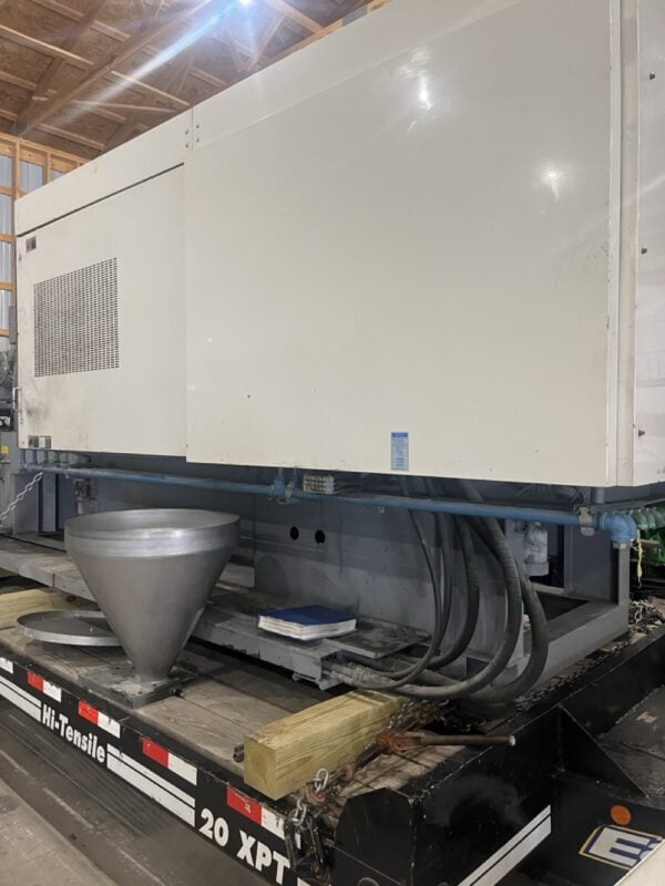 350 Ton 38.2 Oz Shot Sumitomo SH350C Injection Molding Machine, 1998 - Extremely Low Usage - Image 2