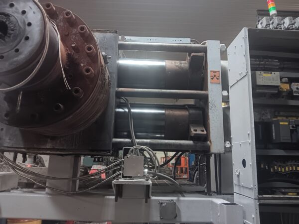 Kreyenborg LK-SWE-730 Screen Changer, 1999 - Image 4