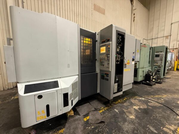 Mori Seiki NHX4000 400mm CNC HMC, 2012 - ChipBlaster Coolant Filtration System, Chip Conveyor, Tooling