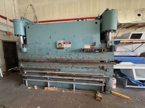 175 Ton x 12' Niagara HBM-175-10-12 Hydraulic Press Brake, 1980