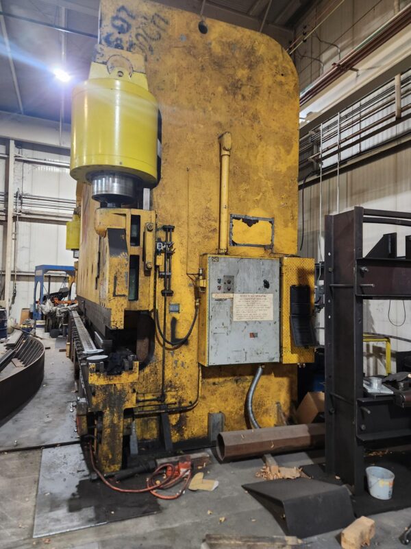 1250 Ton x 26' Cincinnati 1250H Hydraulic Press Brake, 1965 - Image 2