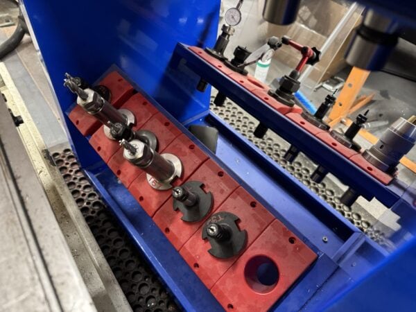 Millport Red Rhino CNC Knee Mill, 2006 - Troyke 5-Axis Rotary, Centroid M400 CNC Controller - Image 12