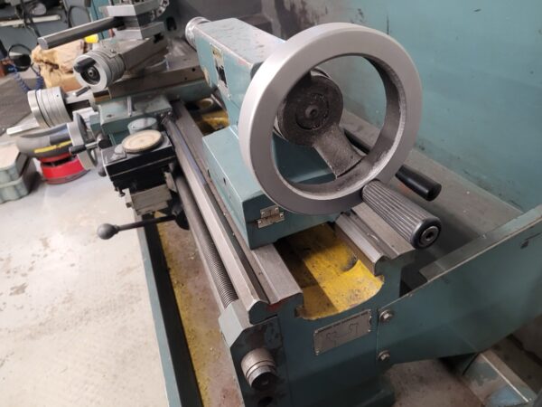 13" x 40" Victor 1340GHE Engine Lathe - Tailstock - Image 17