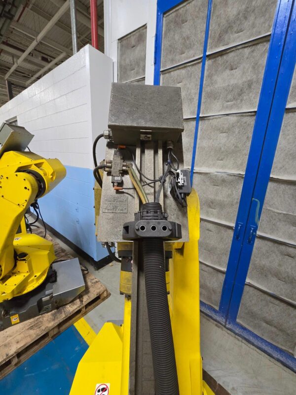 FANUC M-710iC/50 Type A05B-1125-B201 Robot, 2012 - Power Supply & Pendant - Image 3