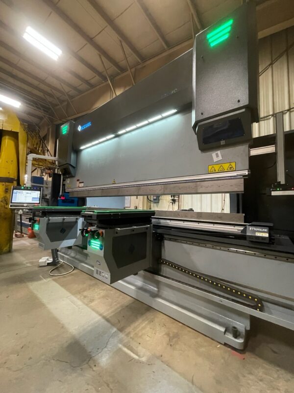 13' X 440 Ton Accurl Genius Pro CNC Press Brake, 2025 - 6+1 - Image 4