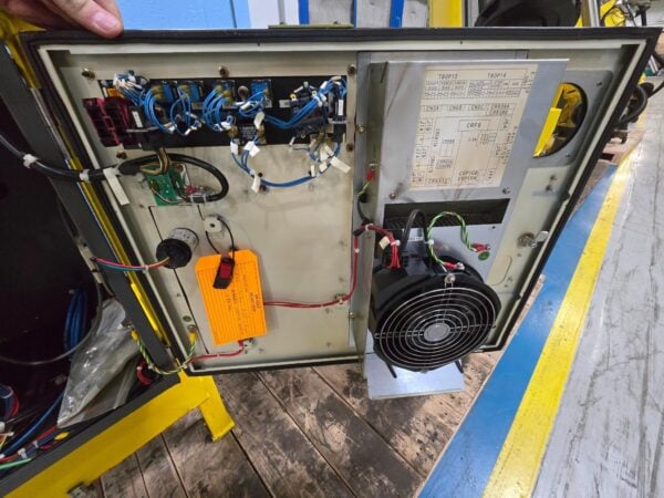 FANUC M-710iC/50 Type A05B-1125-B201 Robot, 2012 -Pendant & Power Supply R30IB - Image 5