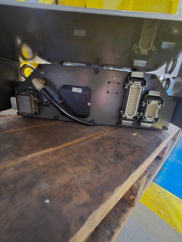 FANUC M-710iC/50 Type A05B-1125-B201 Robot, 2012 - Power Supply & Pendant - Image 8