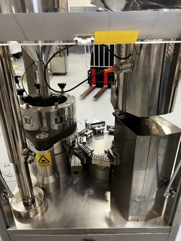 LFA FACF-1200 Automatic Capsule Filler, 2021 - Image 4