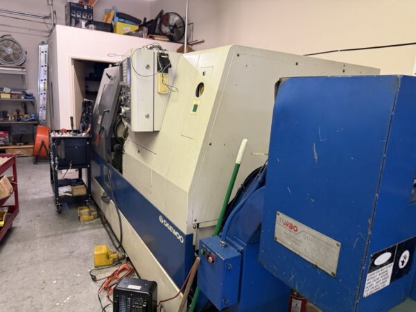 Daewoo Puma 250B CNC Lathe, 1997 - Tailstock, Fanuc Control, Chip Conveyor