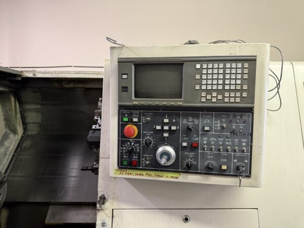 Daewoo Puma 250B CNC Lathe, 1997 - Tailstock, Fanuc Control, Chip Conveyor - Image 2