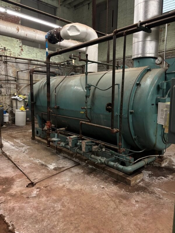 Cleaver Brooks CB700-150 Low Pressure Boiler, 2007 - Leak Present