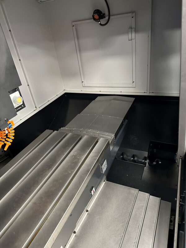 DN Solutions SVM5100L VMC, 2024 - Probing, Automatic Door, Never Used - Image 9