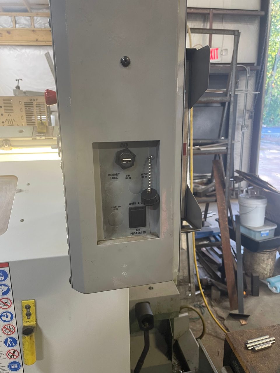 Haas VF-0E VMC, 1995 - Chip Auger, 20 ATC