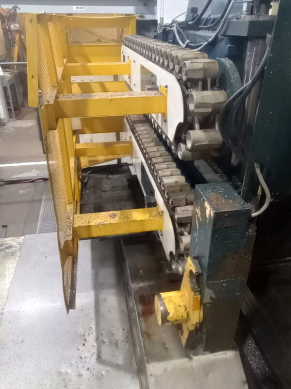 Cincinnati Milacron TC-30 CNC Horizontal Boring Mill, 1990 - Updated Fanuc 0i-MF Control - Image 5