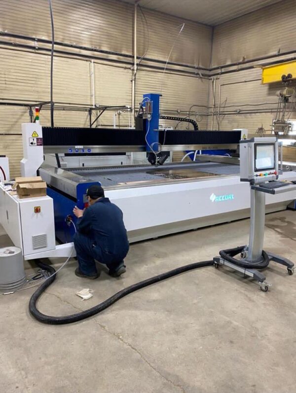 6' x 13' Accurl Max-WJ-4020L CNC Waterjet, 2020 - 60,000 PSI