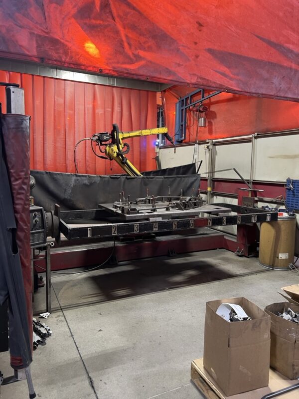 Genesis Welding Systems Robotic Welding Cell, Fanuc ArcMate 120iD 10L, 2012 - Miller Auto Axcess 300 DI Power Source
