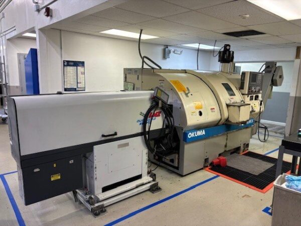 Okuma Crown Type 762S-BB CNC Lathe, 2000 - LNS Barfeeder, Chip Conveyor