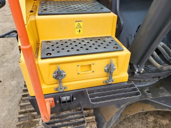 Volvo EC350 EL Excavator, 2019 - 3546 HOURS - Image 18