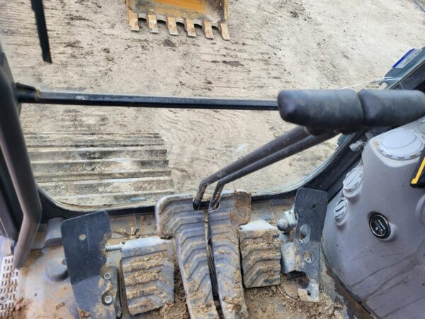 Volvo EC350 EL Excavator, 2019 - 3546 HOURS - Image 26