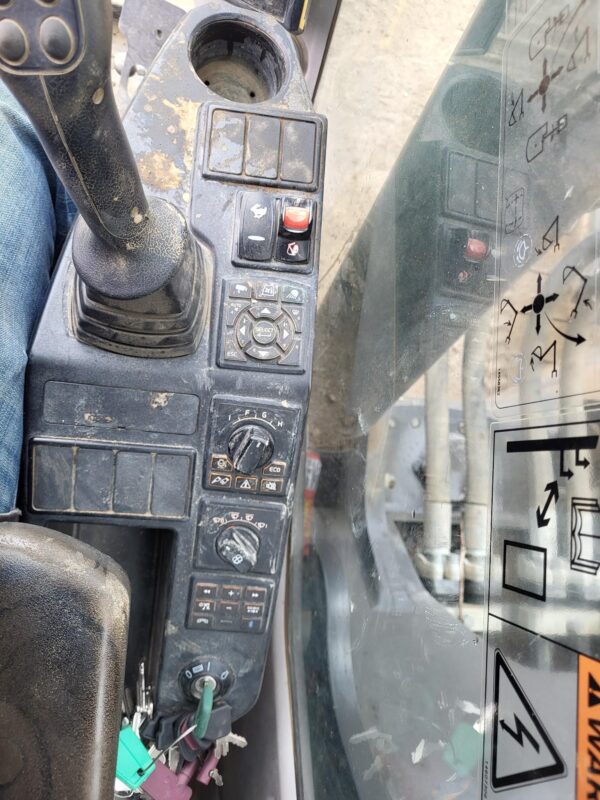 Volvo EC350 EL Excavator, 2019 - 3546 HOURS - Image 27