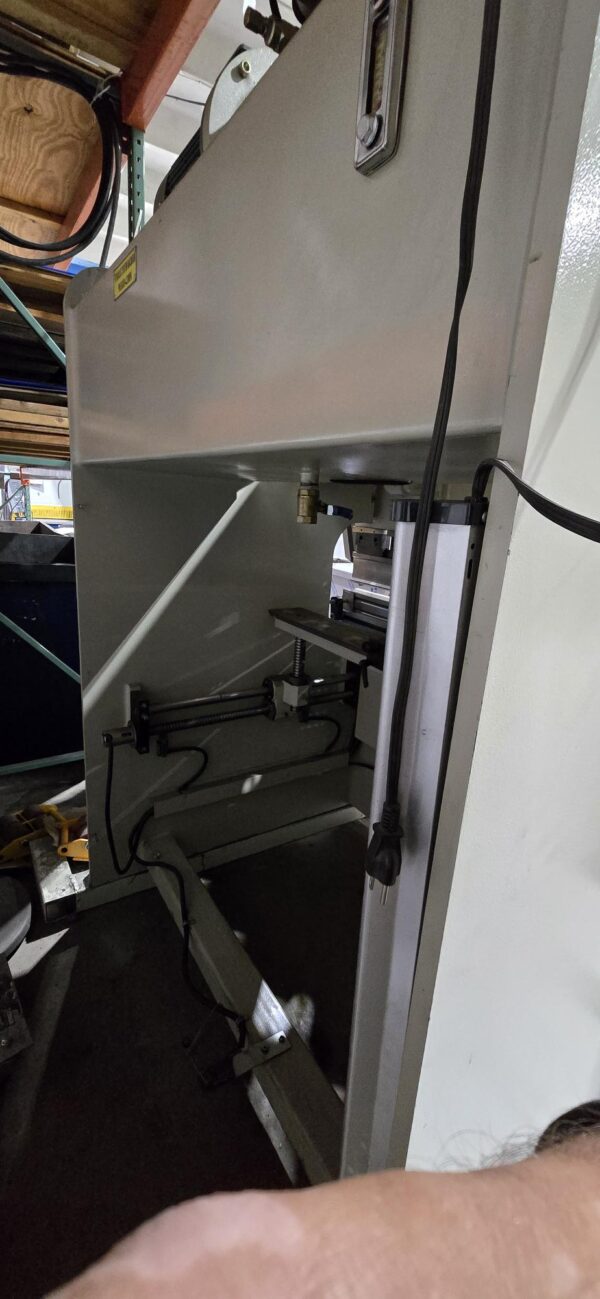 33 Ton x 5' Baileigh 3305CNC Hydraulic Press Brake, 2021 - Image 3
