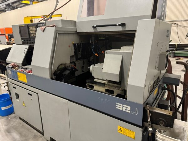 Star Swiss SR32J Swiss Lathe, 2011 - LNS Hydrobar Barfeed, Chip Conveyor, Fanuc 18i-TB Control - Image 2