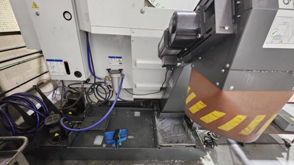 Haas UMC-500SS, 2021 - Through Spindle Coolant, Mist Extractor, Chip Conveyor - Image 7