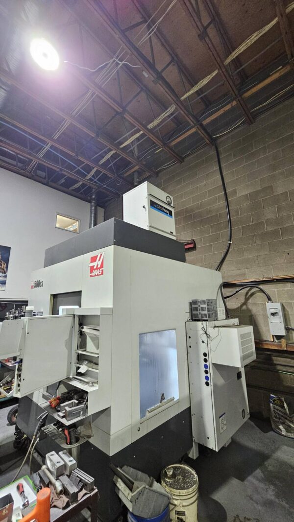 Haas UMC-500SS, 2021 - Through Spindle Coolant, Mist Extractor, Chip Conveyor - Image 9