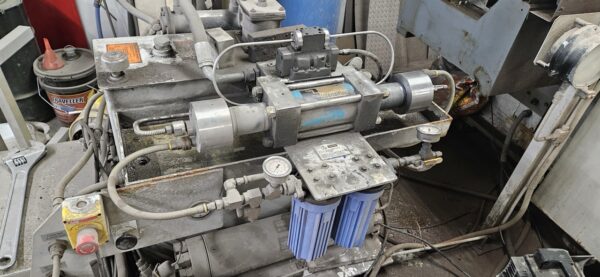 72" x 120"Flow Mach 2 2031B Waterjet, 2013 - Image 3