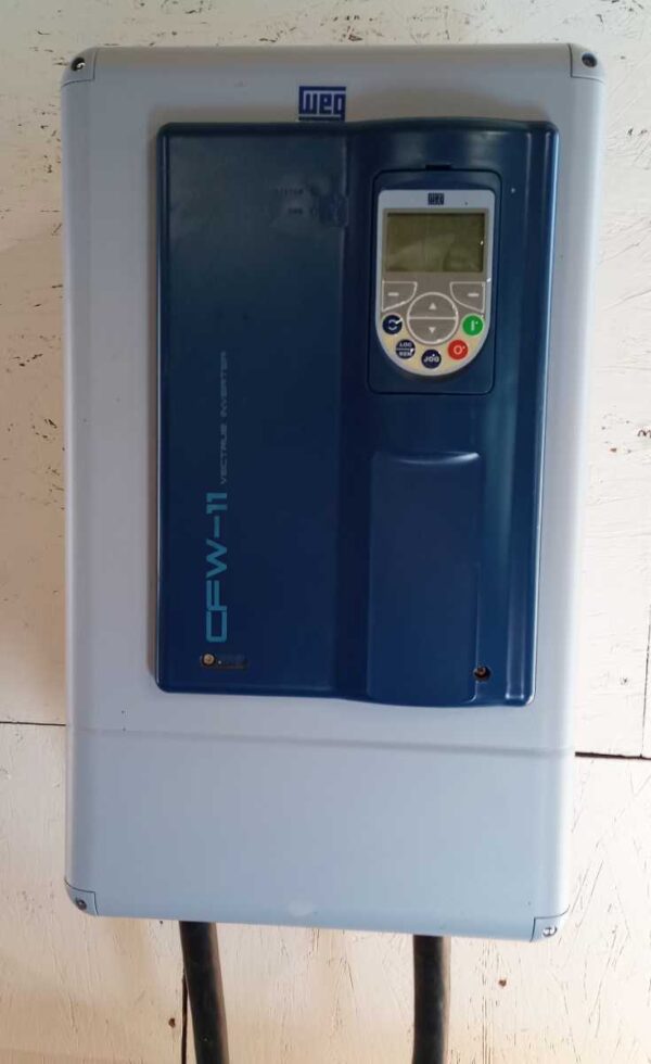 25 HP Becker VTLF 2.500/0-79 Vacuum Pump, 2019 - Single Phase Ready, Vectrue CFW-11 Inverter Included, Single Stage, Oil Free, Low Usage - Image 4