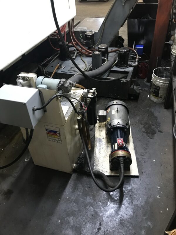 Kitamura Mycenter-500 500mm HMC, 1998 - 10,000RPM, CAT50, Chip Conveyor, High Pressure Coolant, 4th Axis, Coolant Thru Spindle - Image 8