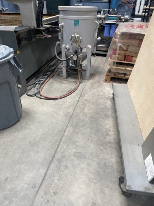 6'6" x 6'6" Flow Mach 2020C CNC Waterjet, 2014 - Image 9