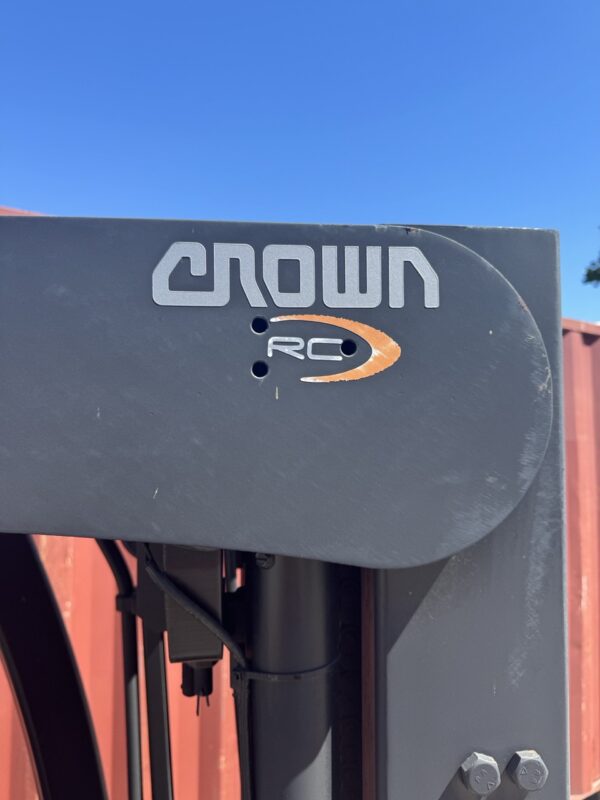 4,000 lb Crown RC5545-40 Stand Up Docker Forklift, 2012 - Image 8