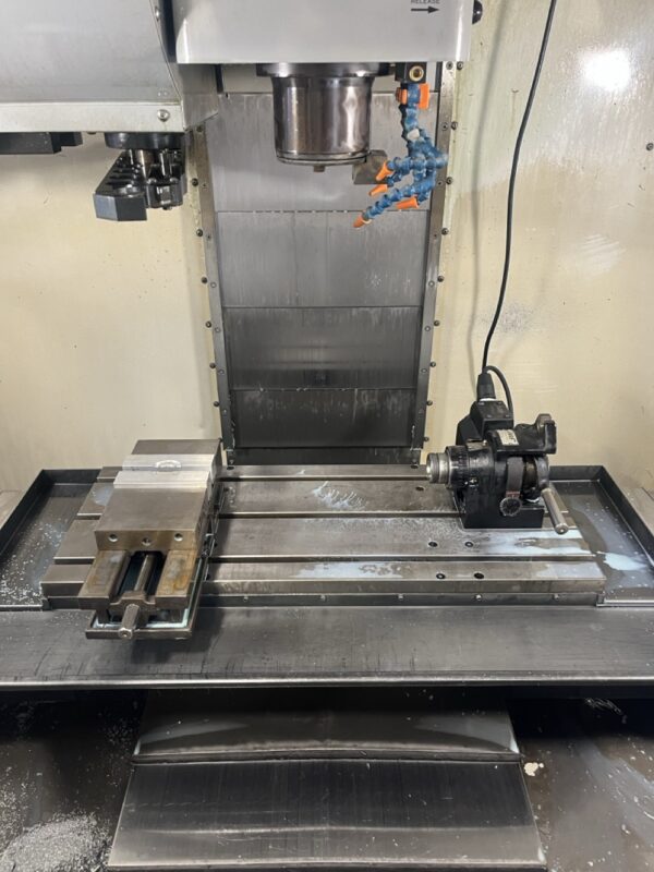 Haas VF-2B VMC, 2005 - 10K RPM Spindle, Rigid Tapping - Image 2