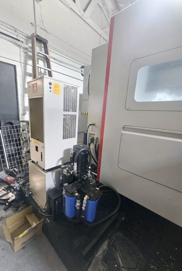 Quaser MV214 VMC, 2022 - 15K Spindle, Probing, TSC, 4th Axis Wired, Fanuc, LOW Hours - Image 8