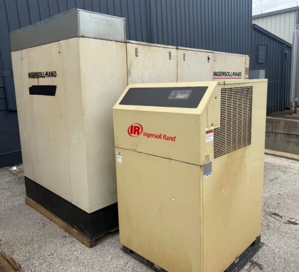 Ingersoll Rand NVC800A400 Nirvana Cycling Refrigerated Air Dryer, 2015