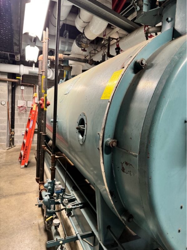 200 HP Cleaver Brooks Boiler CBLE 200-200-125HW, 2013 - Image 2